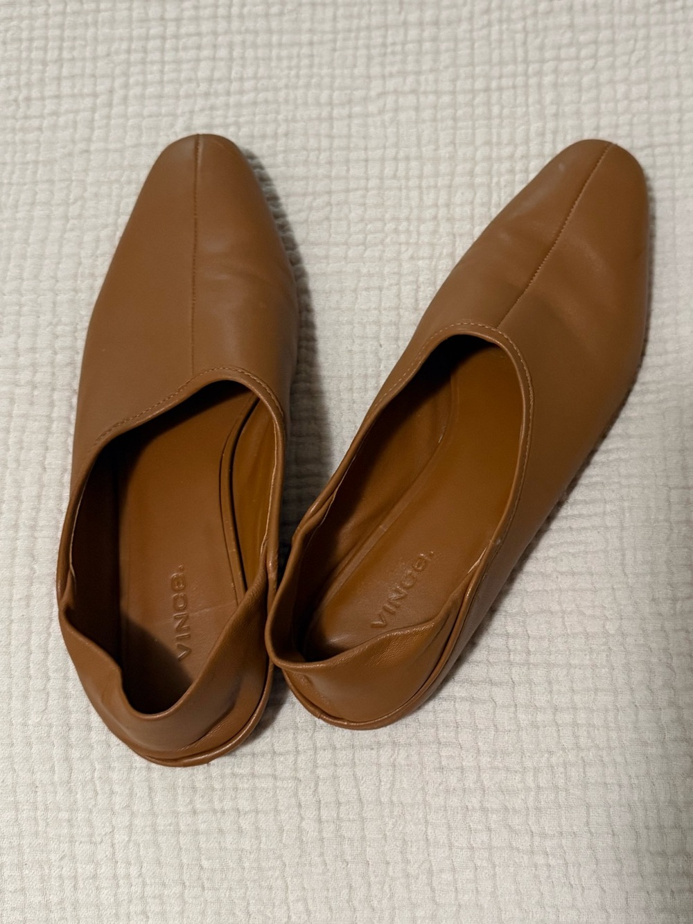 Vince Tan Camel Brown Leather Slip-On Flats 8 38